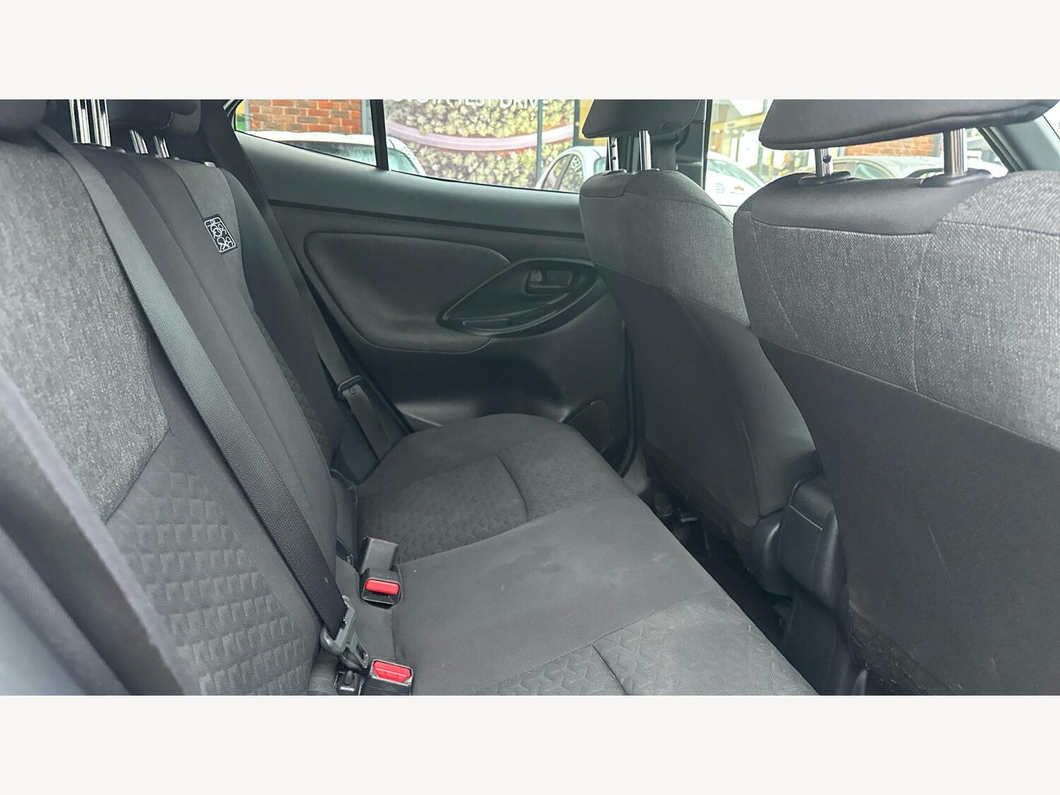 Used Toyota Yaris Cross 2022 for sale - 77253584: Photo 14