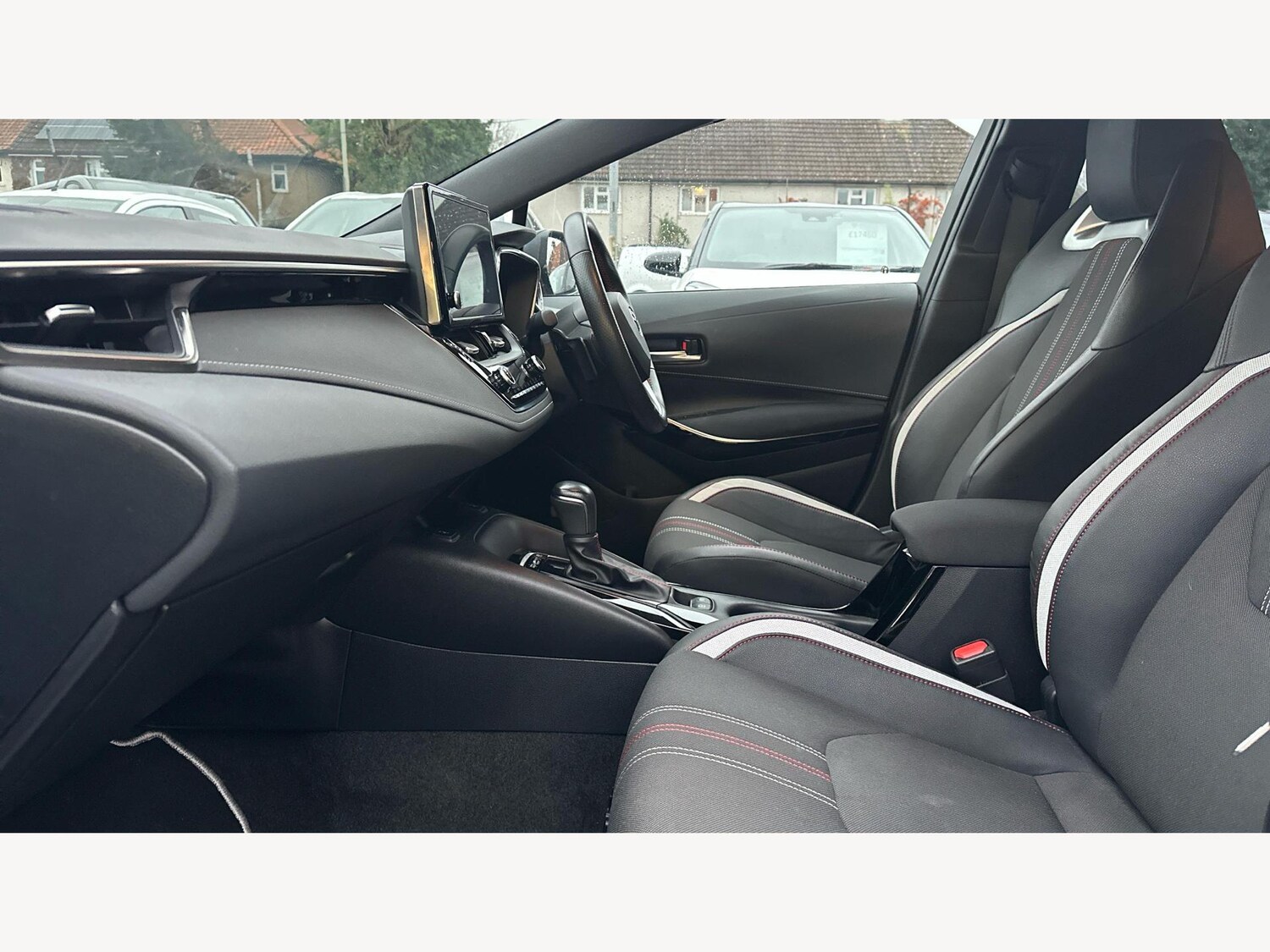 Used Toyota Corolla for sale - 77497480: Photo 12