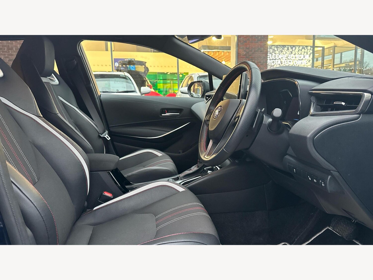 Used Toyota Corolla for sale - 77497480: Photo 13