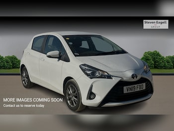 Used Toyota Yaris 2019 for sale - 79452381: Photo
