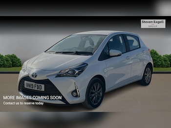 Used Toyota Yaris 2019 for sale - 79452381: Photo