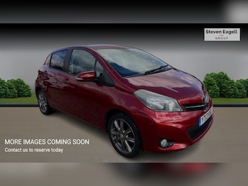 Used Toyota Yaris 2013 for sale - 77671170: Photo