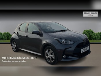 Used Toyota Yaris 2024 for sale - 77993255: Photo