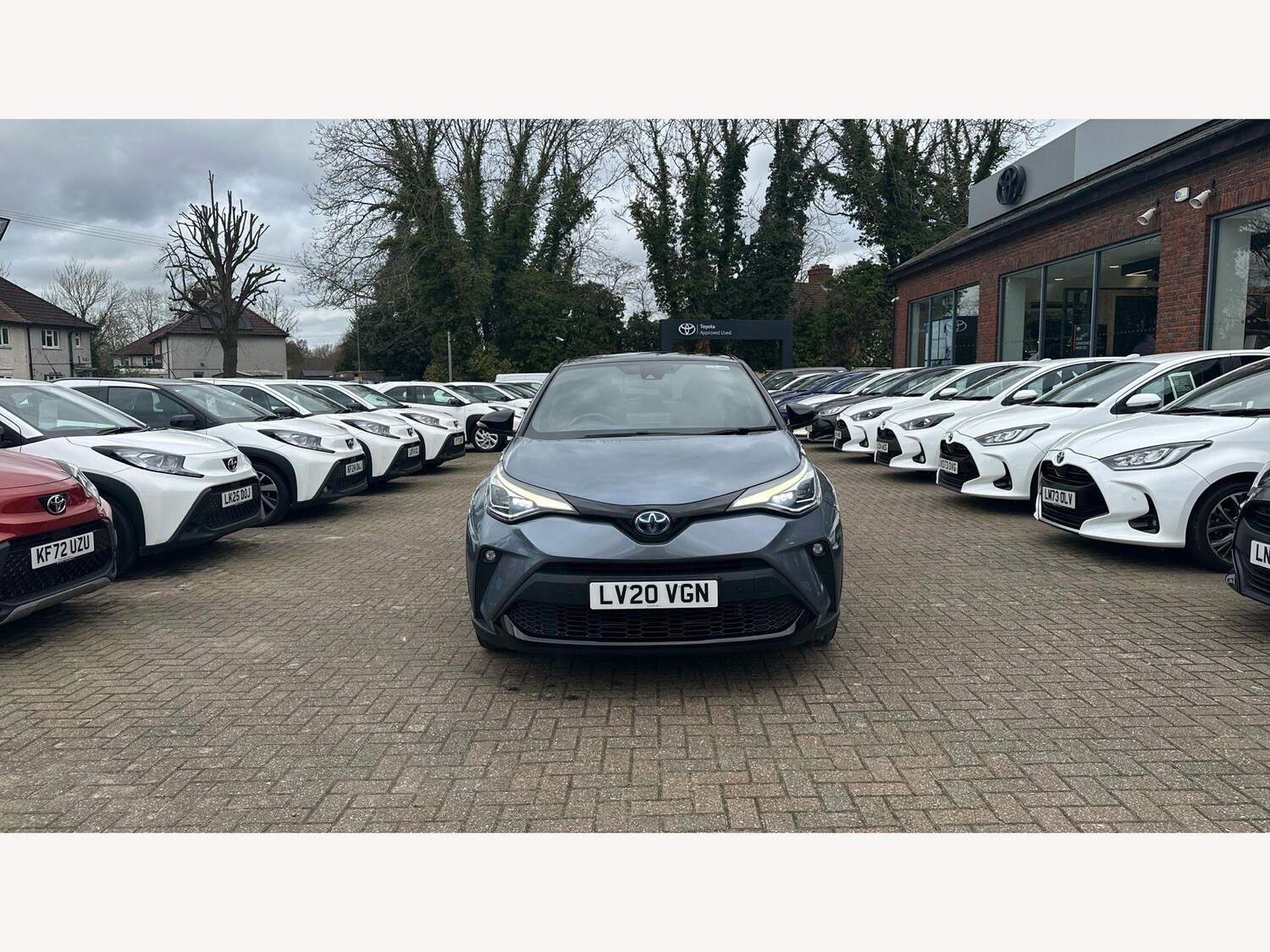 Used Toyota C-HR for sale - 77696483: Photo 17