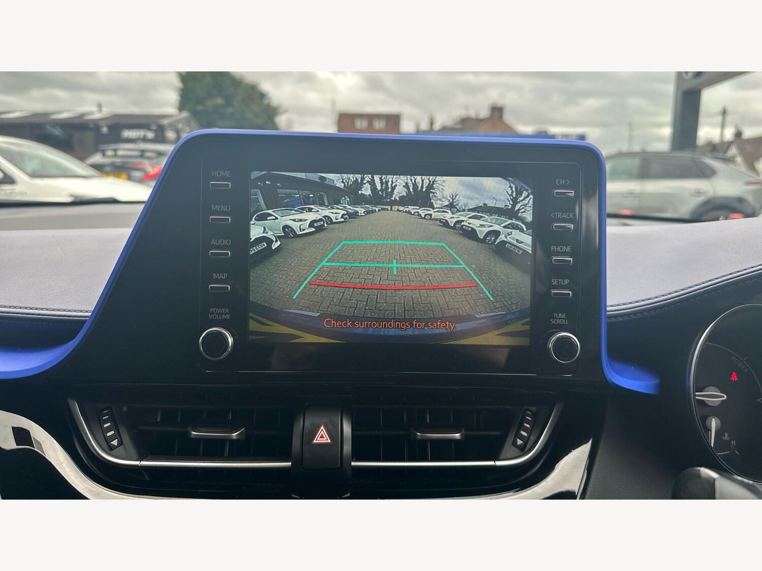 Used Toyota C-HR for sale - 77696483: Photo 25