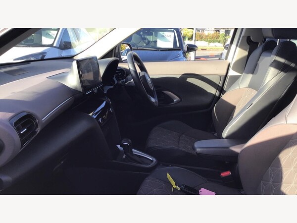 Used Toyota Yaris Cross 2022 for sale - 76189824: Photo 12