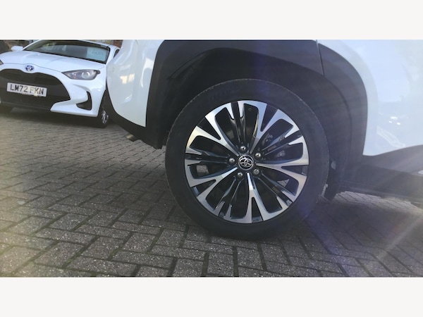 Used Toyota Yaris Cross 2022 for sale - 76189824: Photo 20