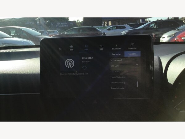 Used Toyota Yaris Cross 2022 for sale - 76189824: Photo 9