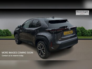 Used Toyota Yaris Cross 2023 for sale - 77768666: Photo