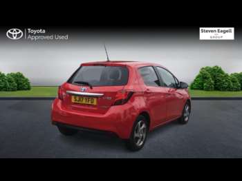 Used Toyota Yaris 2017 for sale - 74750522: Photo