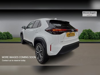 Used Toyota Yaris Cross 2023 for sale - 76457429: Photo