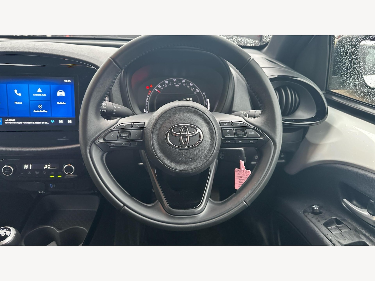 Used Toyota Aygo X 2024 for sale - 77216096: Photo 8