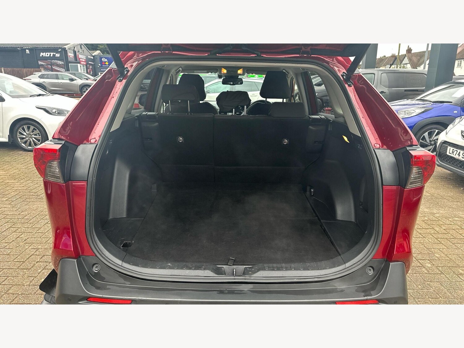 Used Toyota RAV4 2020 for sale - 77524519: Photo 16