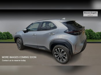 Used Toyota Yaris Cross 2024 for sale - 78417101: Photo