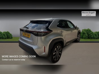 Used Toyota Yaris Cross 2024 for sale - 78417101: Photo