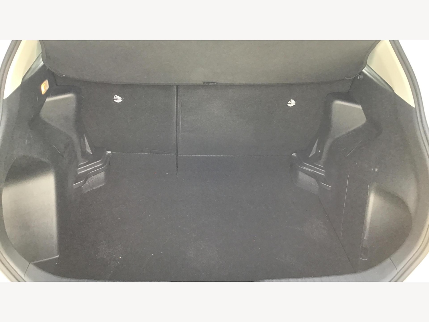 Used Toyota Yaris Cross 2022 for sale - 76152885: Photo 16