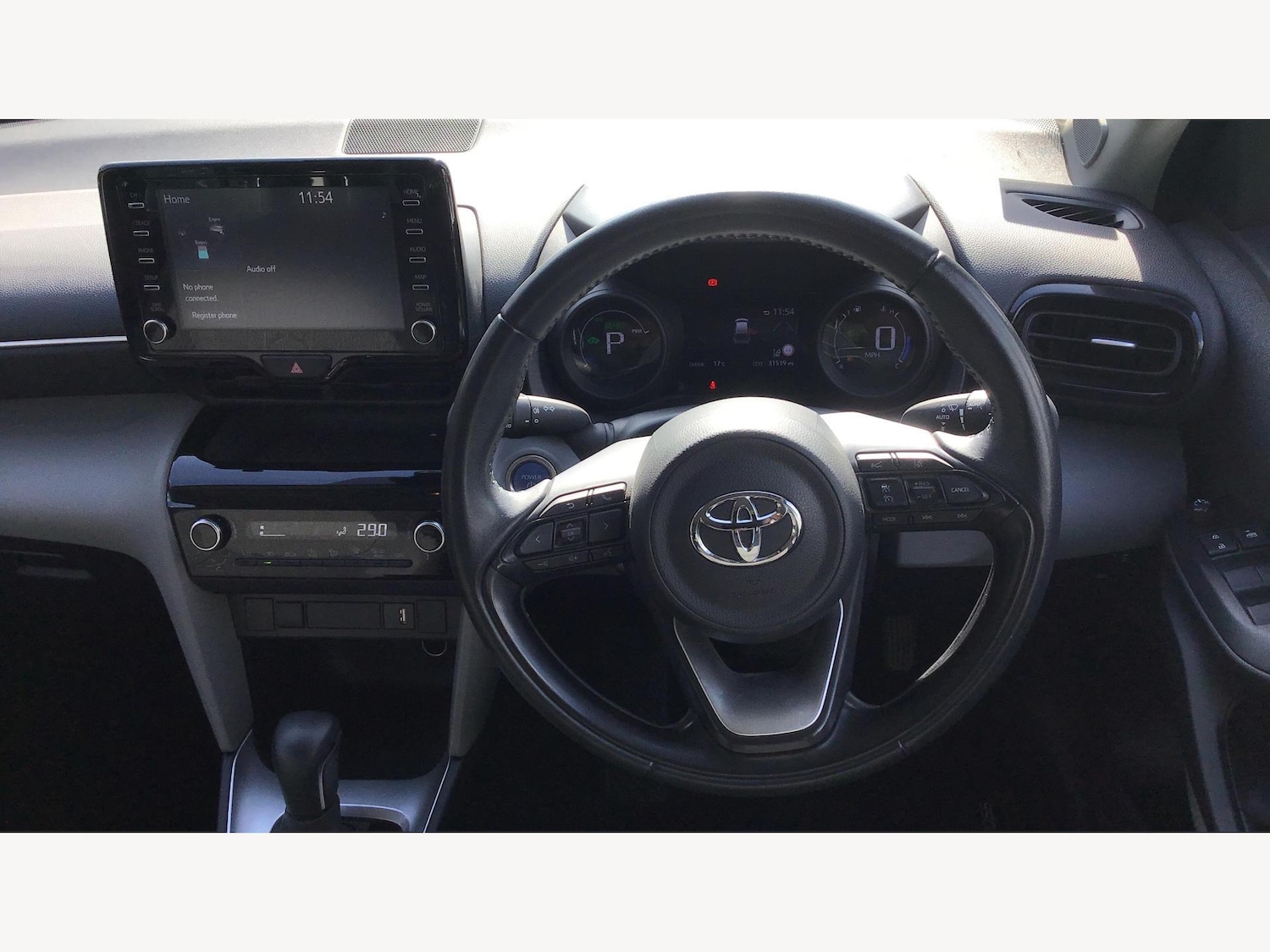 Used Toyota Yaris Cross 2022 for sale - 76152885: Photo 8