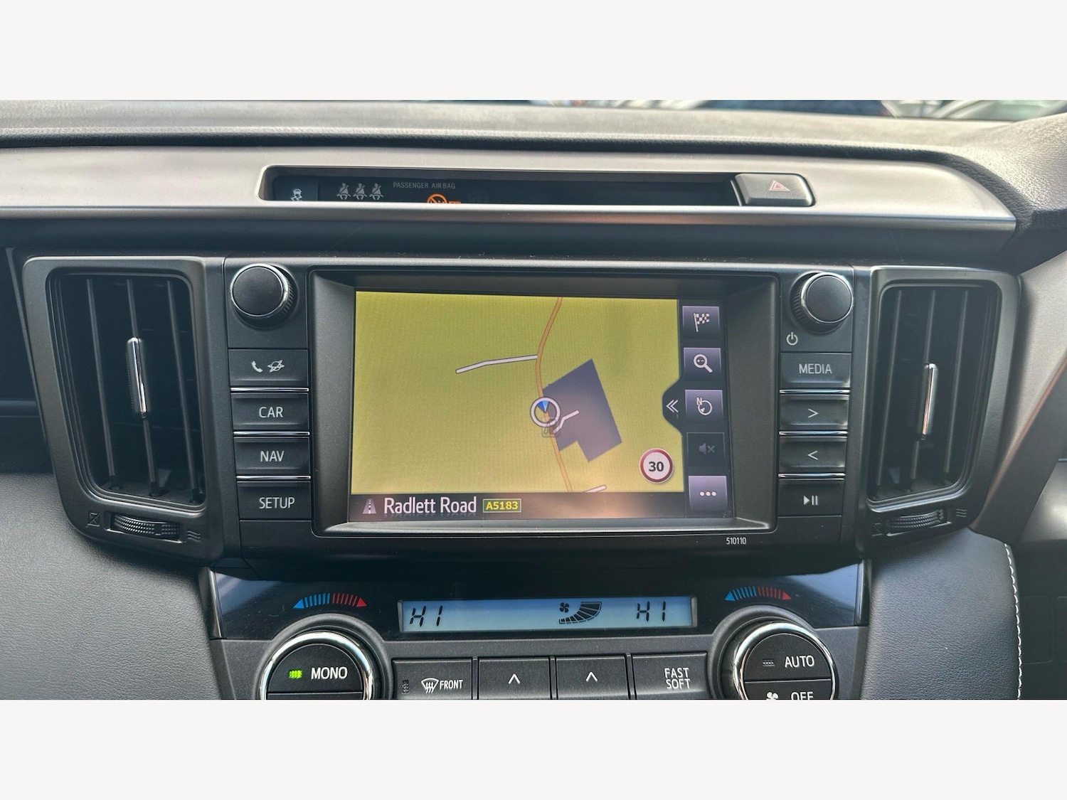 Used Toyota RAV4 2016 for sale - 77993035: Photo 9