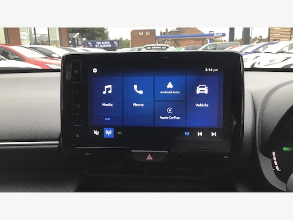 Used Toyota Yaris Cross 2025 for sale - 76270285: Photo 9