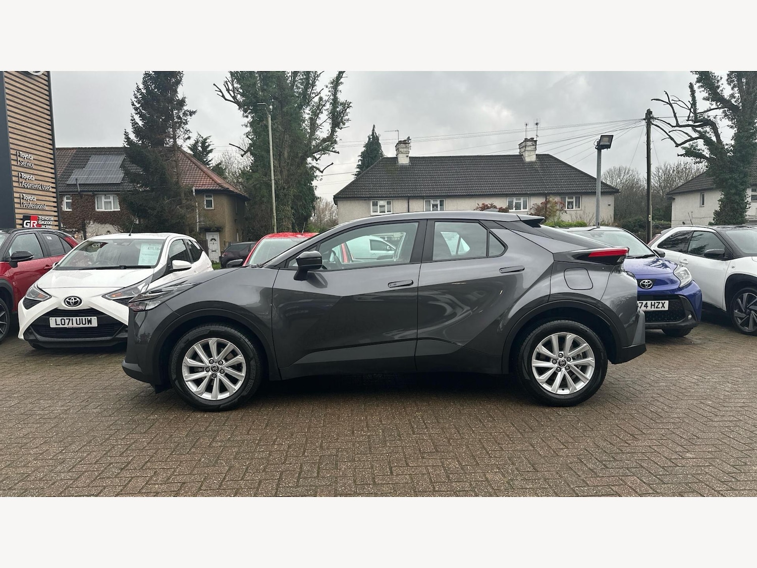 Used Toyota C-HR 2025 for sale - 76976623: Photo 19