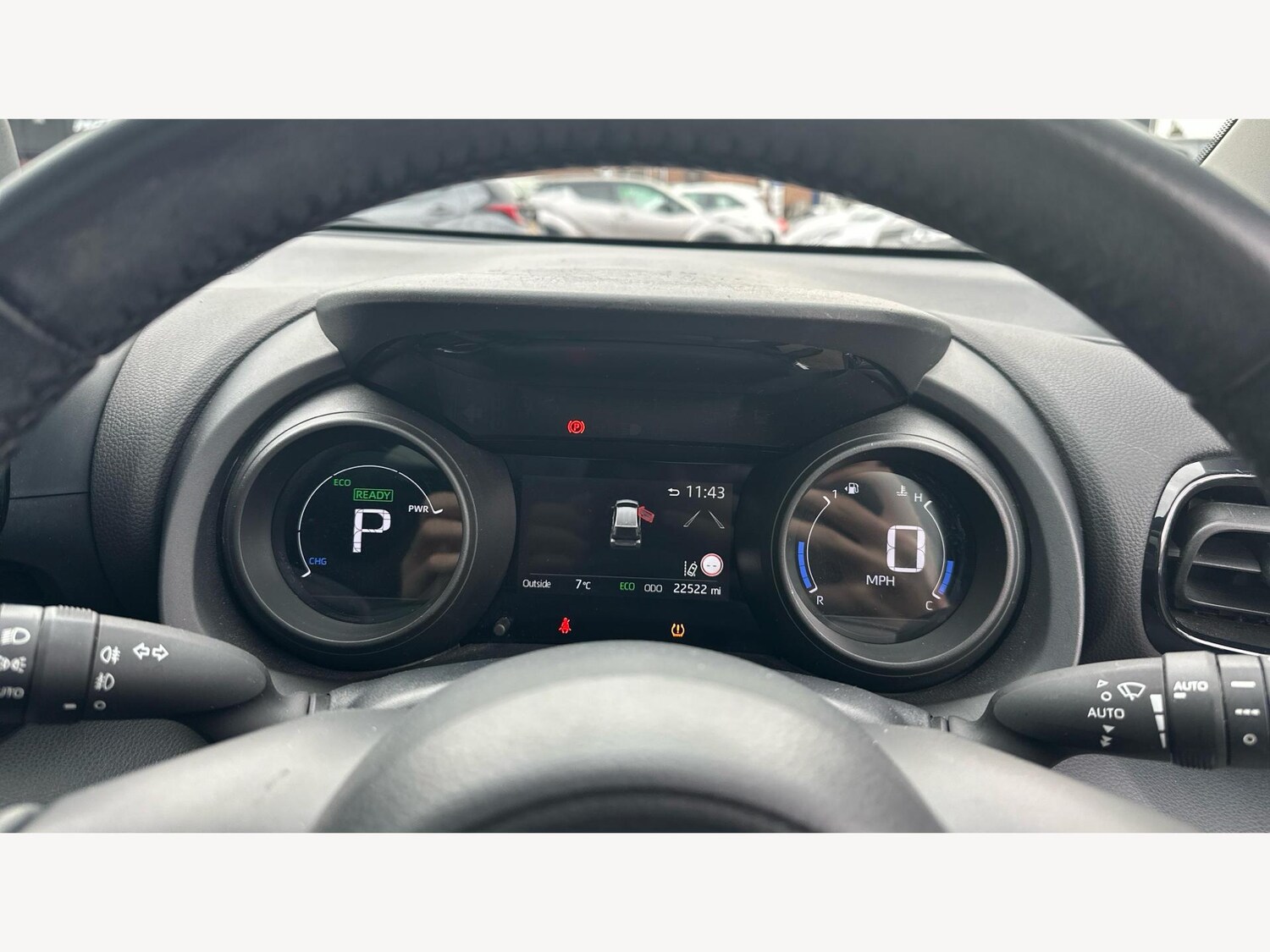 Used Toyota Yaris 2023 for sale - 77411384: Photo 11