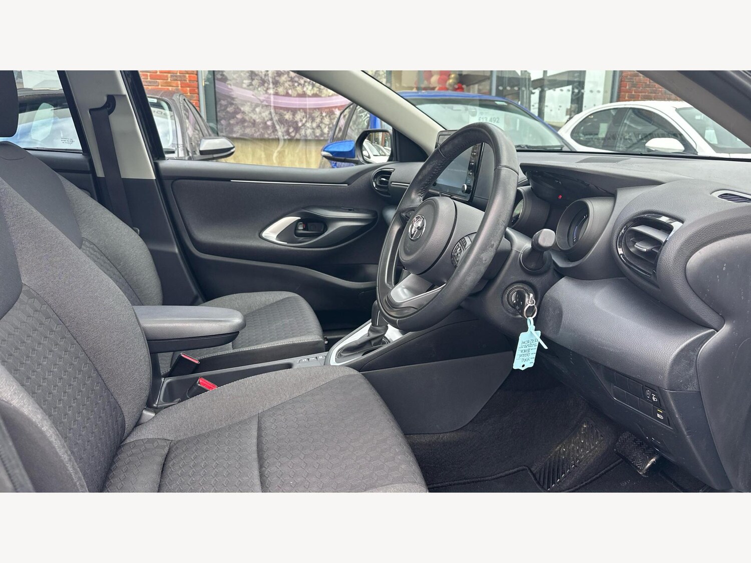 Used Toyota Yaris 2023 for sale - 77411384: Photo 13