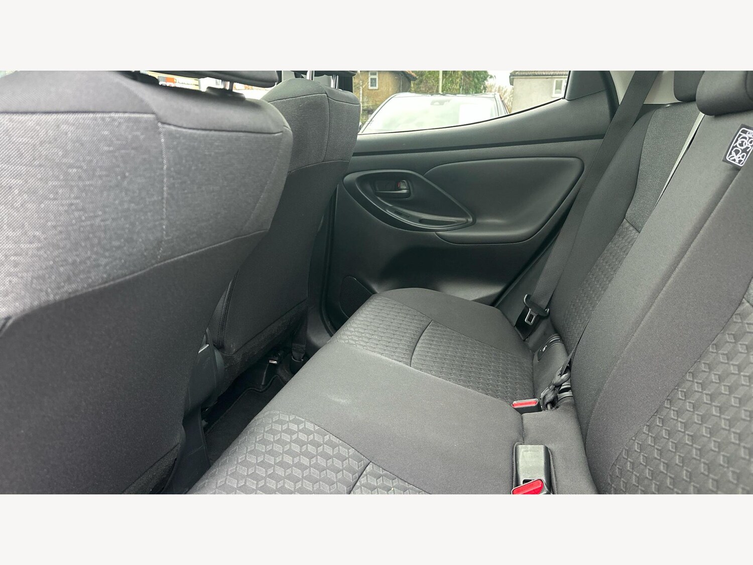 Used Toyota Yaris 2023 for sale - 77411384: Photo 15