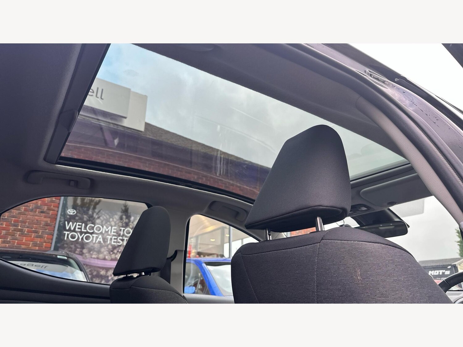 Used Toyota Yaris 2023 for sale - 77411384: Photo 22