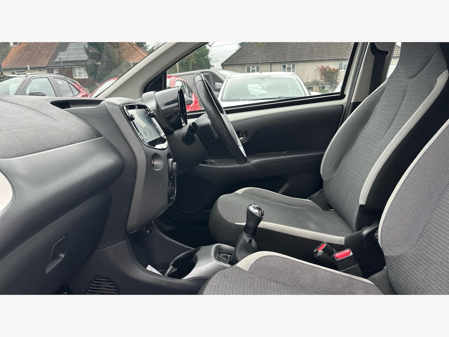 Used Toyota AYGO 2021 for sale - 76766011: Photo 12