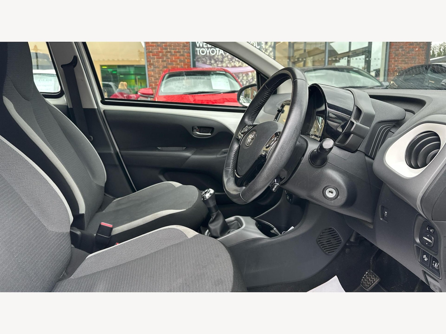 Used Toyota AYGO 2021 for sale - 76766011: Photo 13