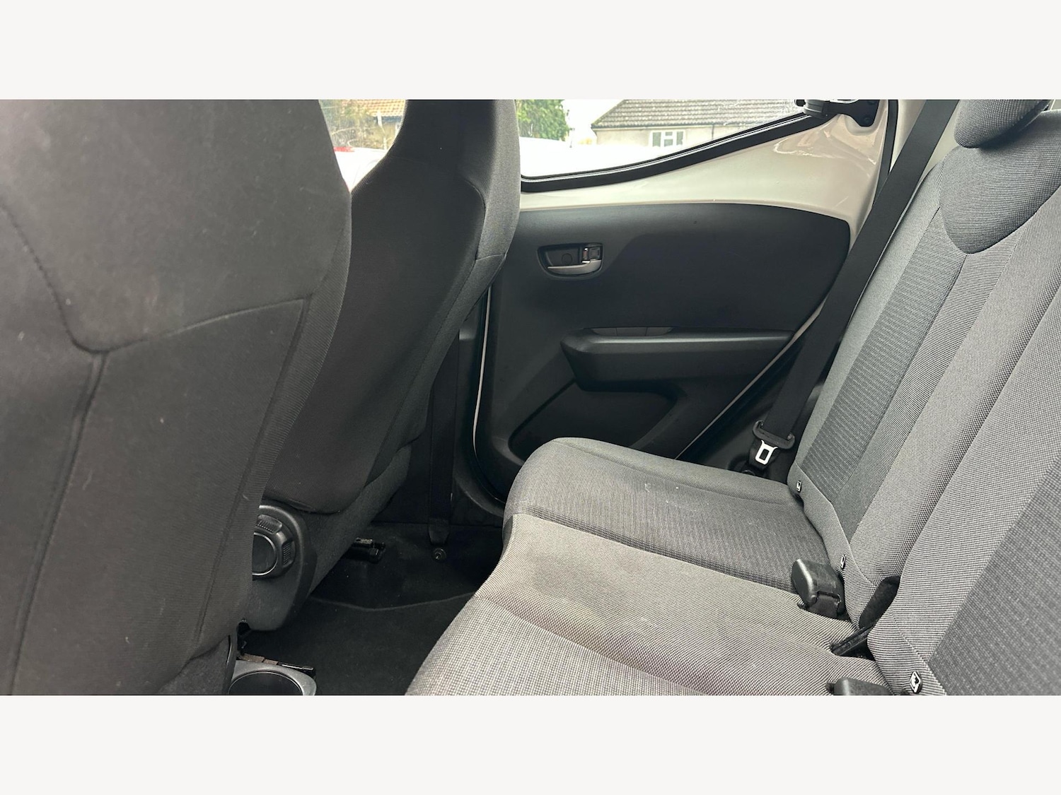 Used Toyota AYGO 2021 for sale - 76766011: Photo 15