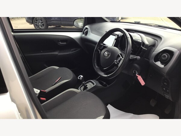 Used Toyota AYGO 2021 for sale - 76189286: Photo 13