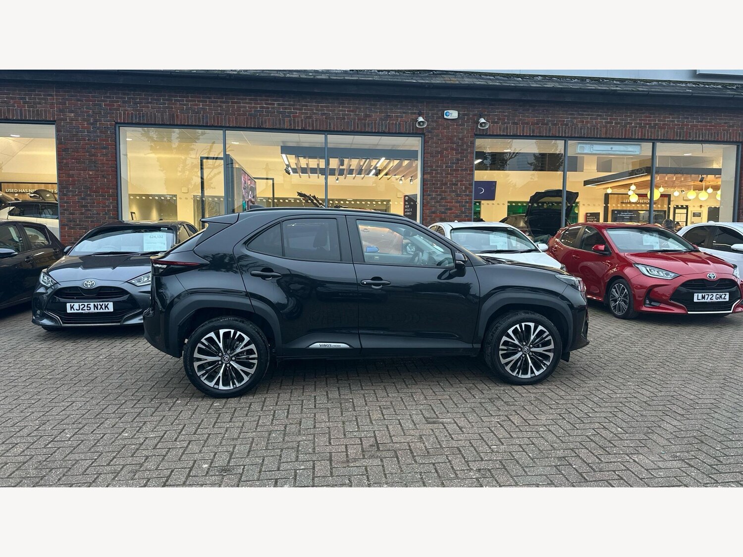 Used Toyota Yaris Cross 2024 for sale - 77230201: Photo 18