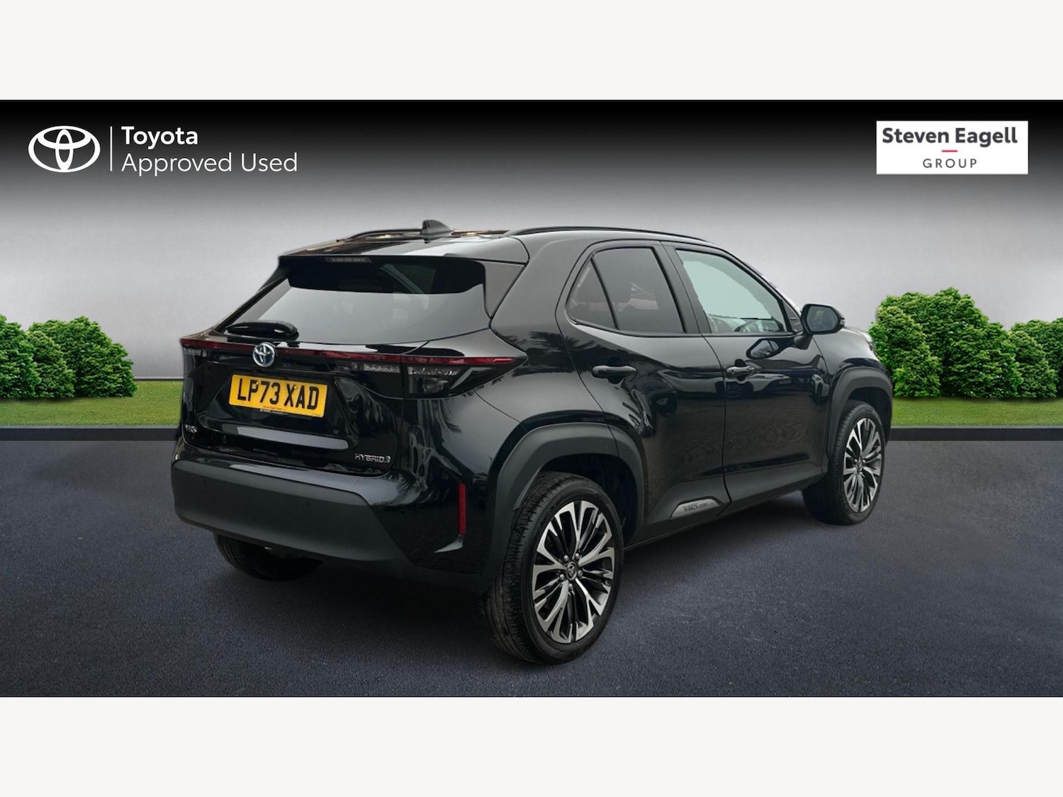 Used Toyota Yaris Cross 2024 for sale - 77230201: Photo 2