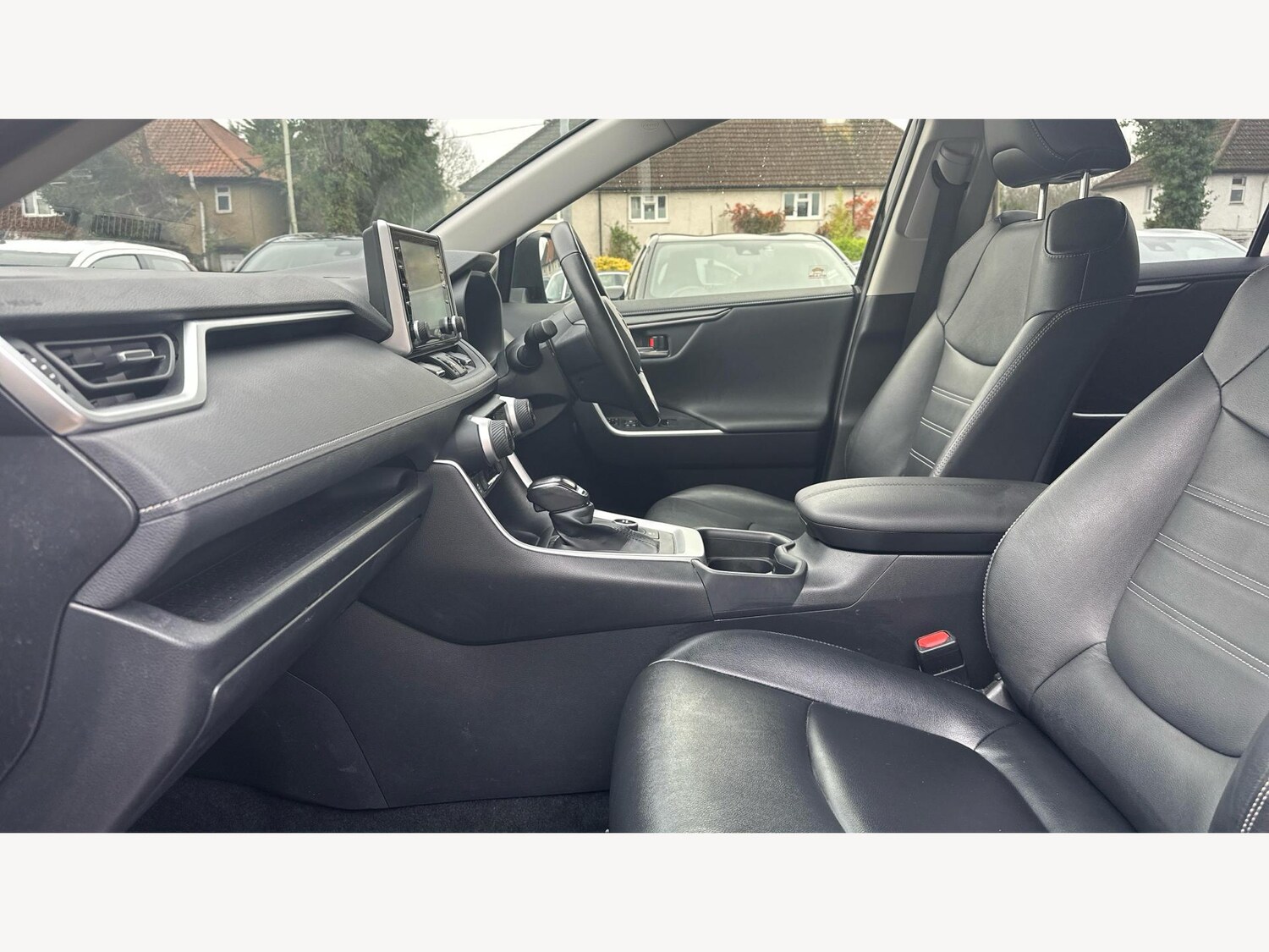 Used Toyota RAV4 2021 for sale - 76952500: Photo 12