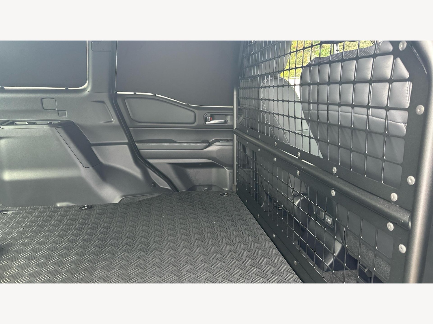 Used Toyota Land Cruiser 2025 for sale - 77351985: Photo 14