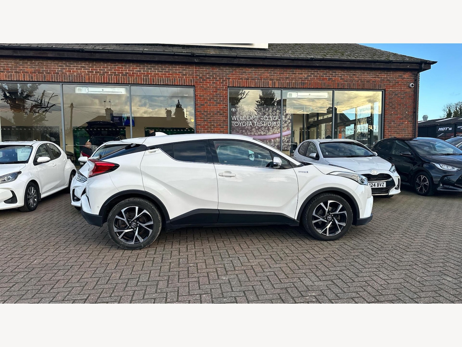 Used Toyota C-HR 2019 for sale - 76832919: Photo 18