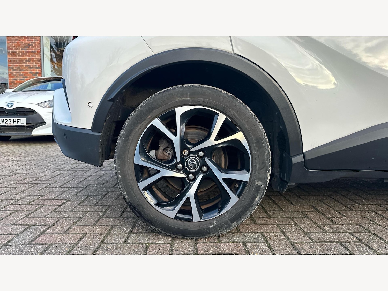 Used Toyota C-HR 2019 for sale - 76832919: Photo 20