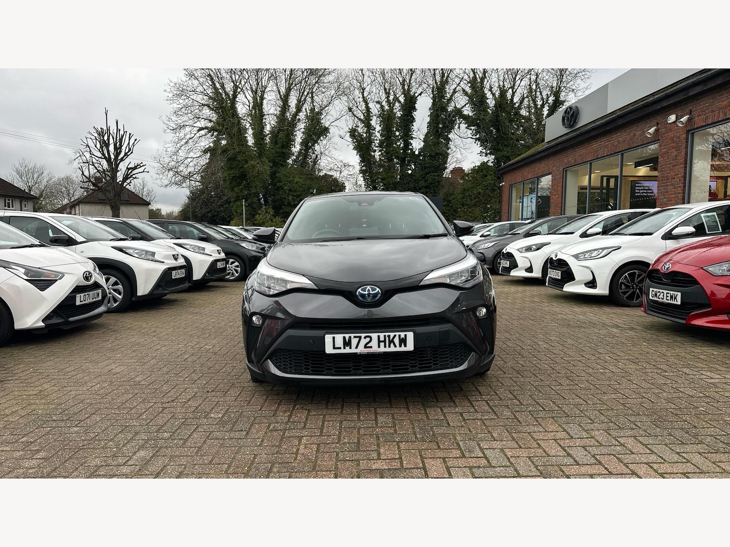 Used Toyota C-HR 2023 for sale - 76766004: Photo 17