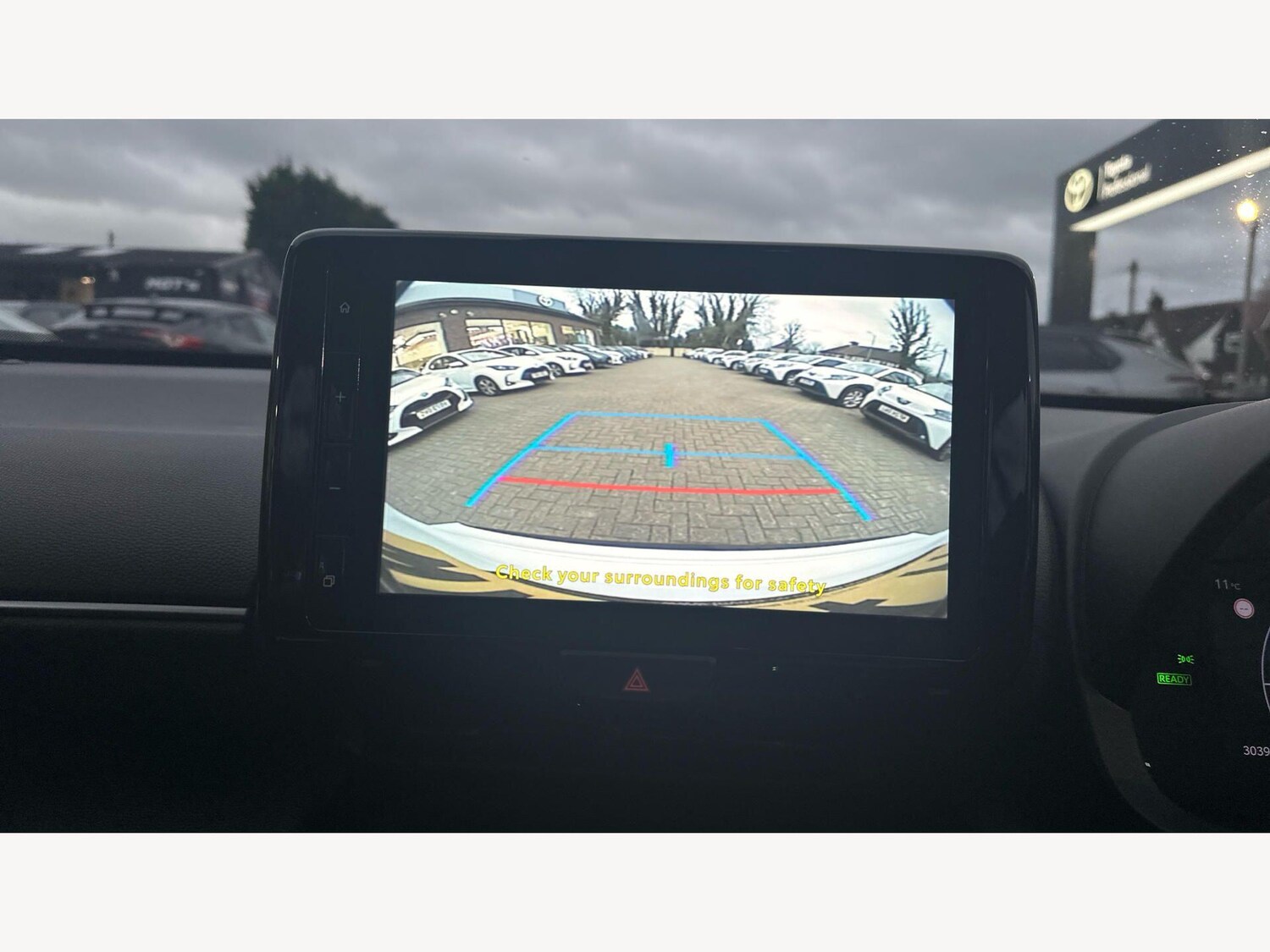 Used Toyota Yaris Cross 2025 for sale - 77695698: Photo 25