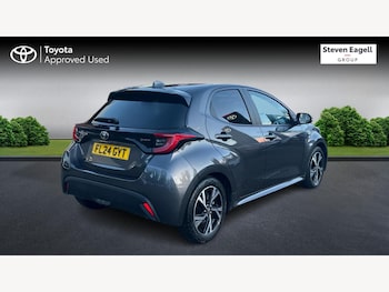 Used Toyota Yaris 2024 for sale - 77586663: Photo