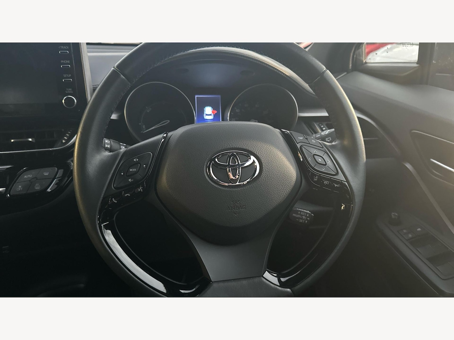 Used Toyota C-HR 2022 for sale - 76645399: Photo 10