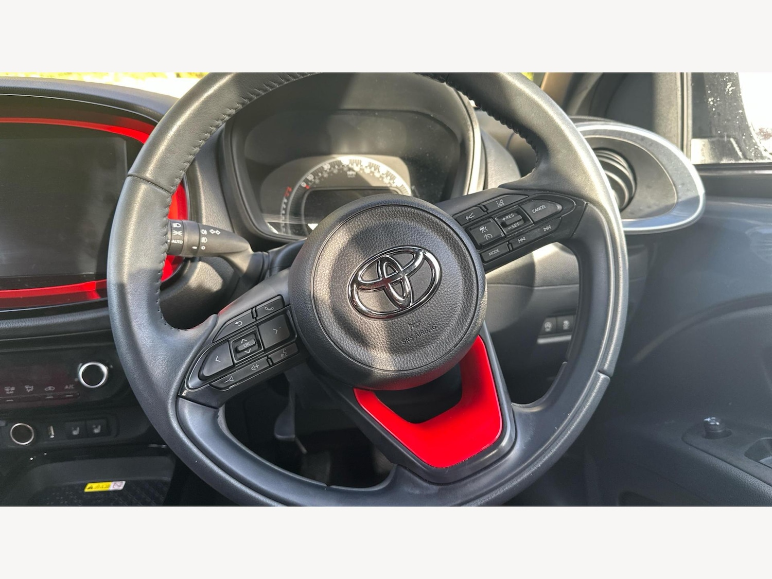 Used Toyota Aygo X 2023 for sale - 76433407: Photo 10