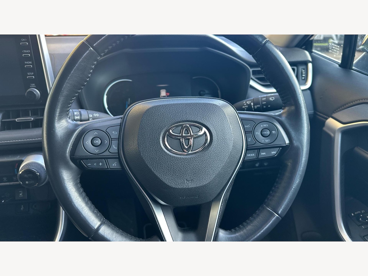 Used Toyota RAV4 2022 for sale - 76657279: Photo 10