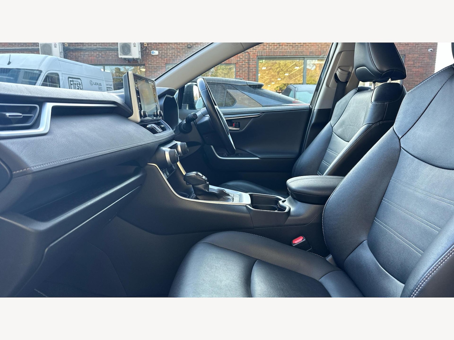 Used Toyota RAV4 2022 for sale - 76657279: Photo 12