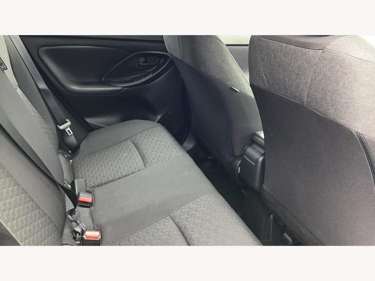 Used Toyota Yaris Cross 2023 for sale - 76200749: Photo 14