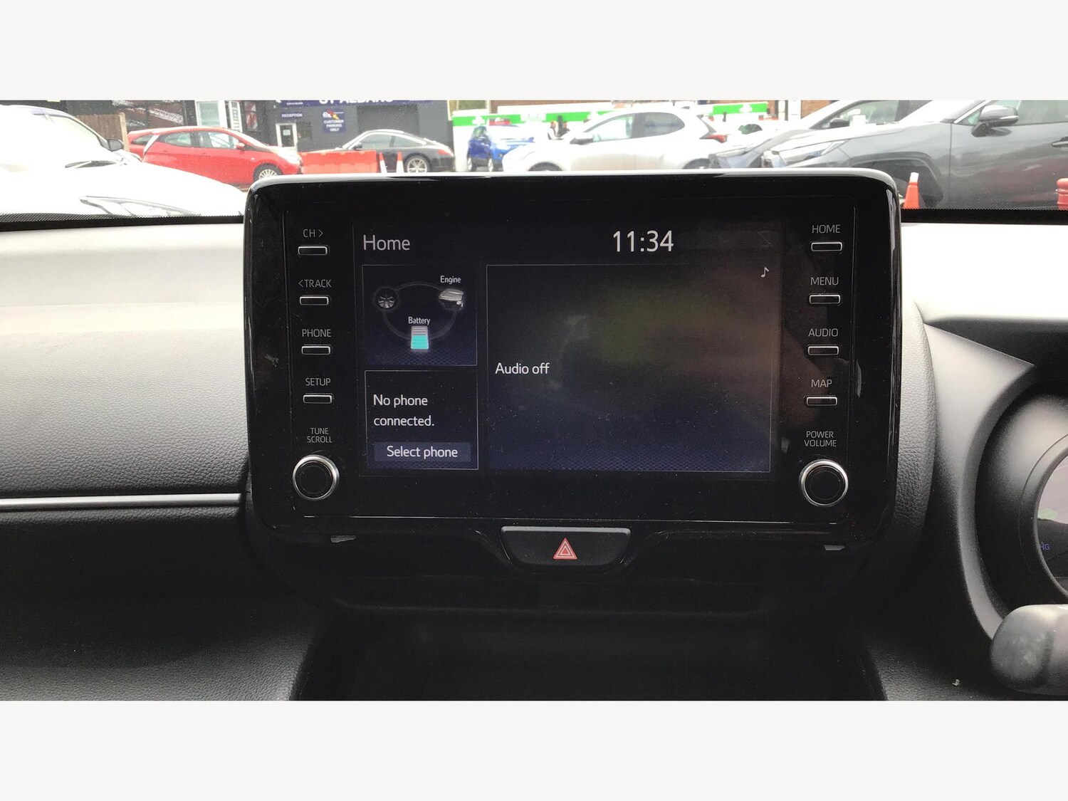 Used Toyota Yaris Cross 2023 for sale - 76200749: Photo 9