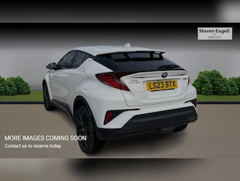 Used Toyota C-HR 2023 for sale - 77925002: Photo