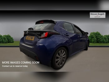 Used Toyota Yaris 2022 for sale - 77738539: Photo