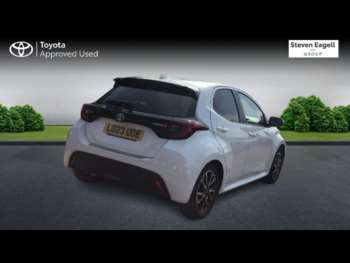 Used Toyota Yaris 2023 for sale - 74704801: Photo